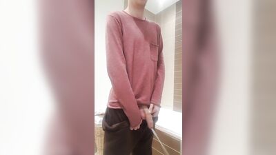 Pissing Big Dick: No Holding Back^@