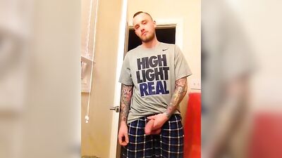 Huge Cock Hunt - Straight Guys Wild Adventure @Boycams.ca