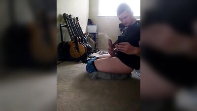 Big Cocks in Action: The Ultimate Amateur Experience!