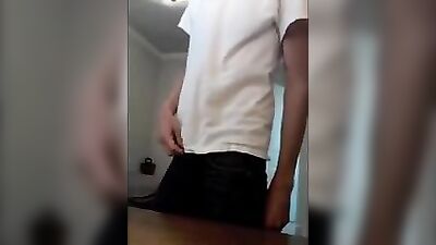 Amateur Cum Shots: Plain White T Turns Up the Heat!