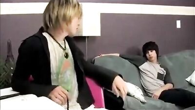 Straight Guy Pounded by Kyler! Oral Bareback Action