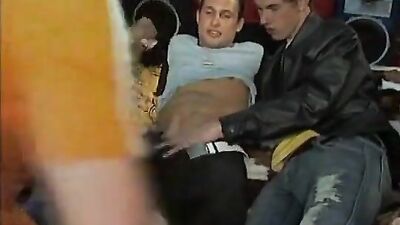 Raw Gay Bareback Twink Bang: The Ultimate Thrill Ride!