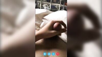 Gay Webcam Amateur Solo: Cute Ronans Steamy Show!