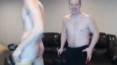 2 STR8 DUDES CAM TOGETHER