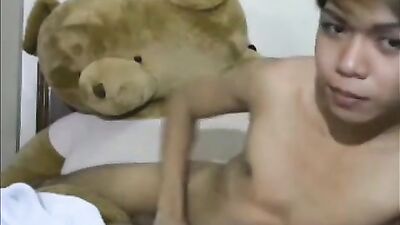 Andrew97xxxs Wild Threesome with Handsome Strangers - Gay Porn Video with Blowjobs and Cum Swapping!