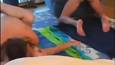 USA Bareback Orgy: Wild Gay Sex with Strangers in the USA