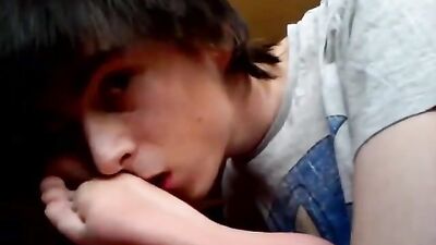 Teen Foot Lover: Dirty Feet Frenzy