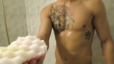 Lennie Handhelping: A Gay Porn Cumshot Fun Handjob Adventure