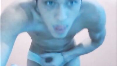 Maurizioaleecum: Secret Encounters with Handsome Strangers