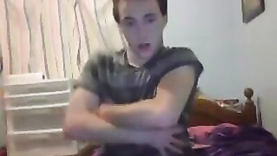 CrunchyMunchBoys: A Gay Porn Video with Cock Sucking and Anal Play