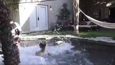 In The Pool - Str8 Bareback Cum Shots - Action!