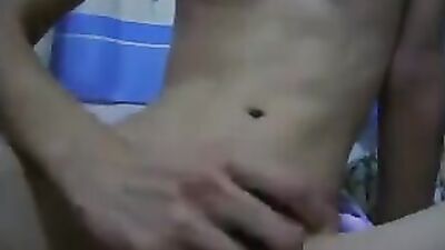 Home Alone Cumshot Handjob Solo: The Ultimate Gay Porn Experience!