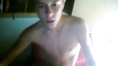 Wanking for Perfection with Blonde Bombshell (gay porn)