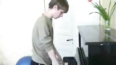 Robbin SOLO-LOVE: Action Cum Shots Fun in the Gay Porn World!