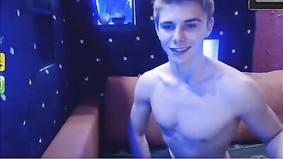 Simongorgeouscum - Raw And Rough Threesome With Two Muscular Guys!