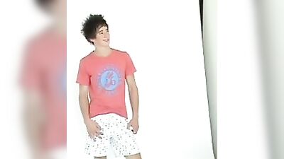 Amateur Cum Shots Mix Solo: Zacs First Adult Shoot Adventure!