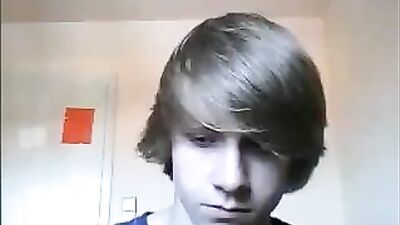 Cum Shot Handjob - Cute German Boy in Gay Porn Action