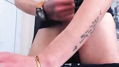 Shy Romanian Guy Masturbating: Gay Web-Cam Amateur Solo Action