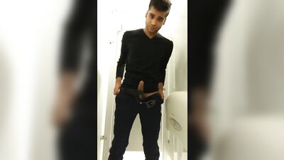 Cumming Cutie - Gay Porn Videos: Solo, Short Films - Very cute guy cumming!