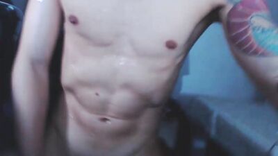 Spectacular Muscle Cum Shower Latino Boys!