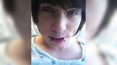 Twink in a Hospital Needs a Sponge Bath