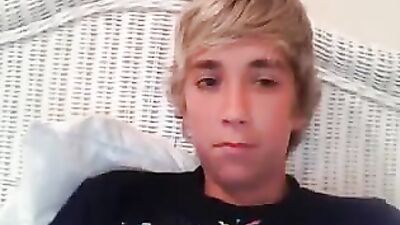 Golden Blonde Boys Wild Handjob and Cum Shots: 18y Boys in Gay Porn!