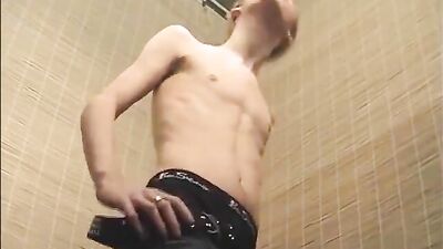 Richies First Nude Gay Porn Experience: Exploring His Wild Side!