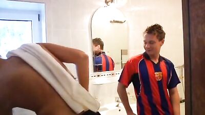 Raw Cum Dump with Handsome Bareback Buddies!