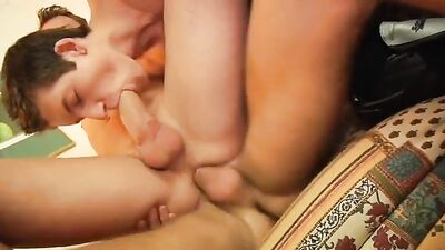 Raw Cum Dump with Handsome Bareback Buddies!