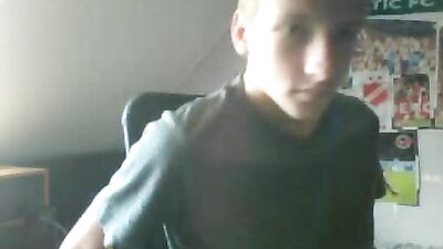 Andreas: Gay Porn Couple in Love - Hot Muscular Men Kissing and Fucking!