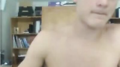 Bareback Handjob Fucking: The Boy From Santa Monica!