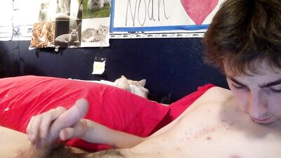 Teenboy Noahs Cumshot Playtime - Web-Cam Cum Shots Solo Gay Porn