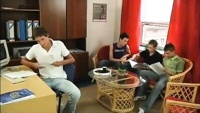 Best friends fucked...n the room
