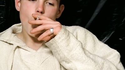 Gay Pissboy Porn Video - Boy Pissing in the Shower