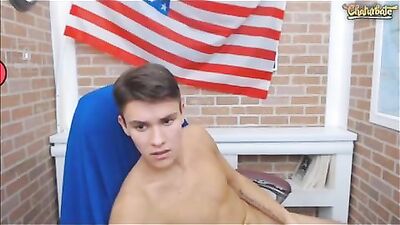 WilliamTanned CumExplosiveGayPorn