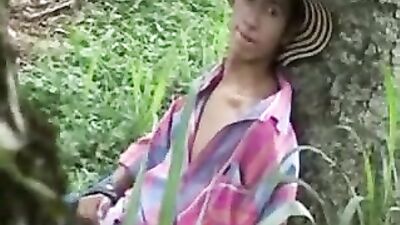 Forest Fuck Fest: Latino Bareback Action!