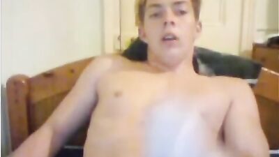 Gay Porn Samyboi123cum - A Hot Threesome Between Muscular Men