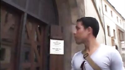 Cumming with Strangers: Threesome Group Sex Party!