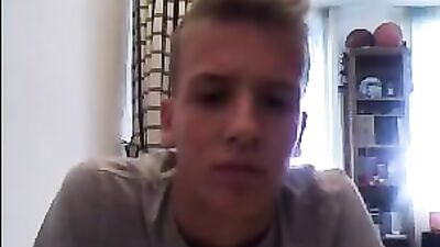 Giovanni hot sweet blonde shows his dick