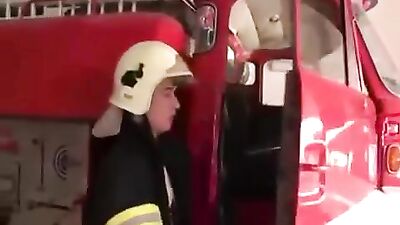 Bareback Cocks on Fire: Explosive Action and Cum Shots