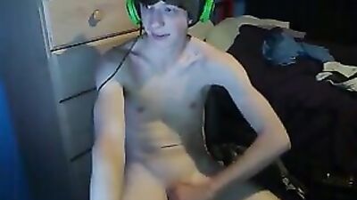 Gameboycum - Solo Handjob