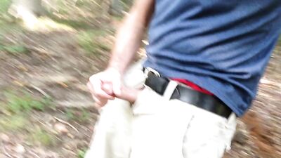 Outdoor Jerk-off Adventure: A Wild Public Cum Shot Experience!