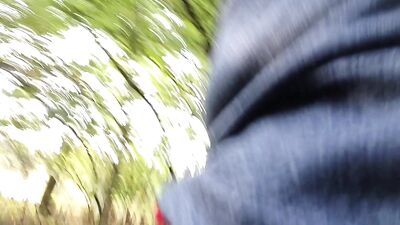 Outdoor Jerk-off Adventure: A Wild Public Cum Shot Experience!