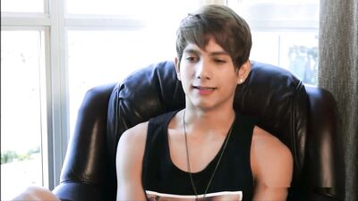 Confidences of a plain teen