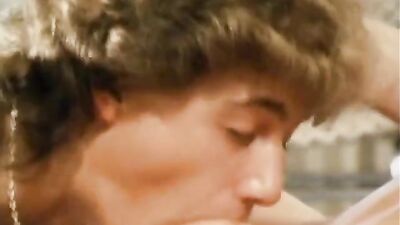 Blonde Guys Bare Fuck: Raw Threeway Action in the Bedroom!