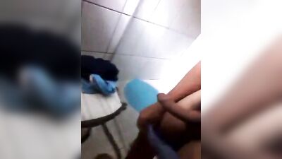 Novinho Provocando e Gozando - Gay Amateur Cum Shots & Handjobs