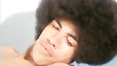 Black & Hung - Very Vintage