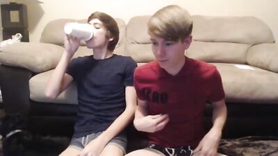 A103. Two Boys Webcam Show: Hardcore Amateur Bareback Action