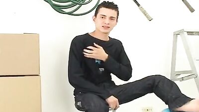 Hot latino cums at wotk 366