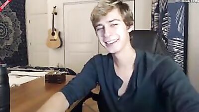 Cam 9996: Hardcore Amateur Handjobs - Exclusive Gay Porn Video!